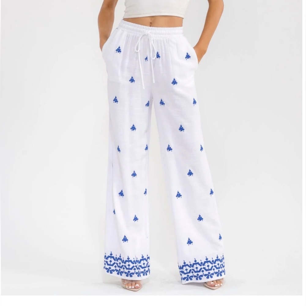 Bohemian Wide Leg Embroidered Linen Pants - Picture 2 of 4